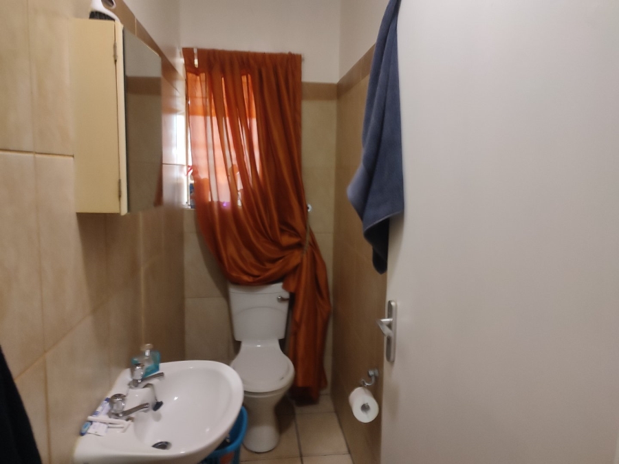 1 Bedroom Property for Sale in Hospitaalpark Free State